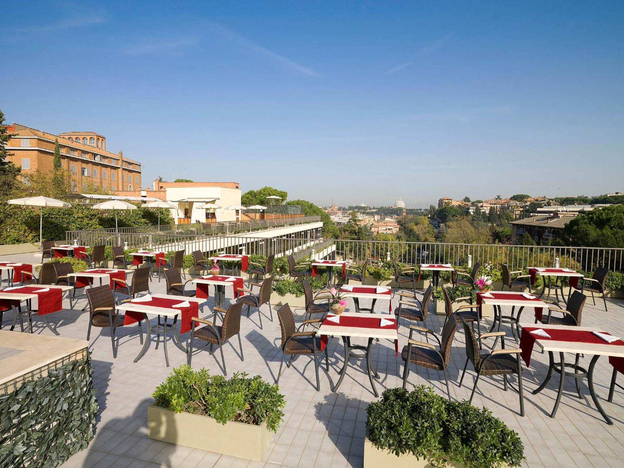 Cardinal Hotel St. Peter Roma Esterno foto